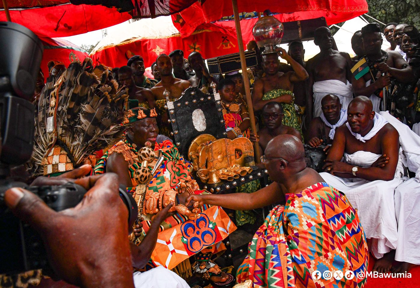 Vice President Bawumia joins the Asantehene to celebrate Akwasidae and 25th enstoolment anniversary