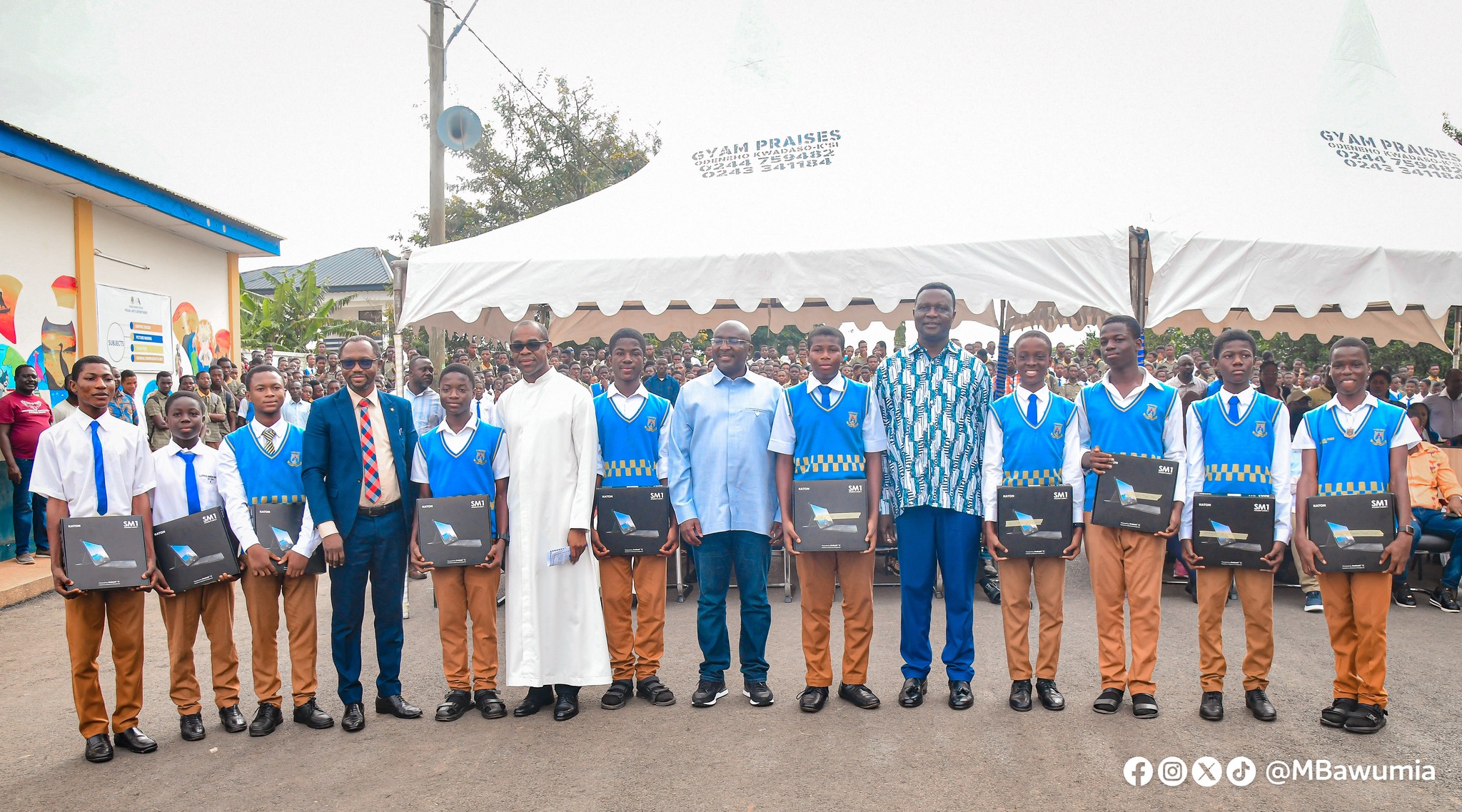 Vice President Bawumia commissions smart school block and kickstarts the distribution of smart tablets