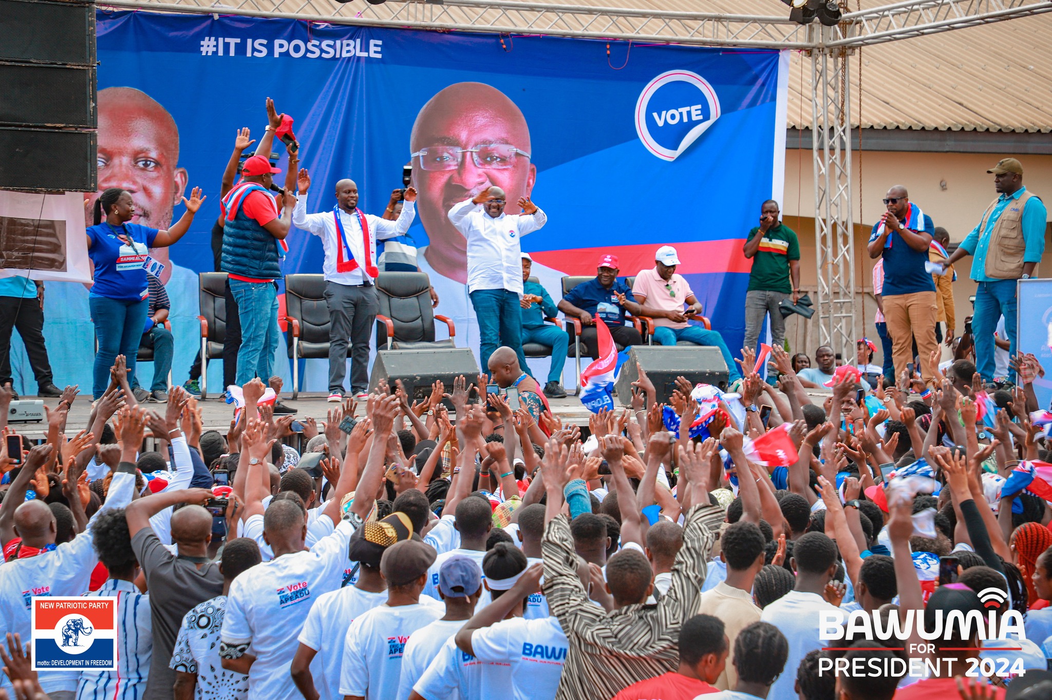 Vice President Bawumia engages constituents of Okere and Akuapem South