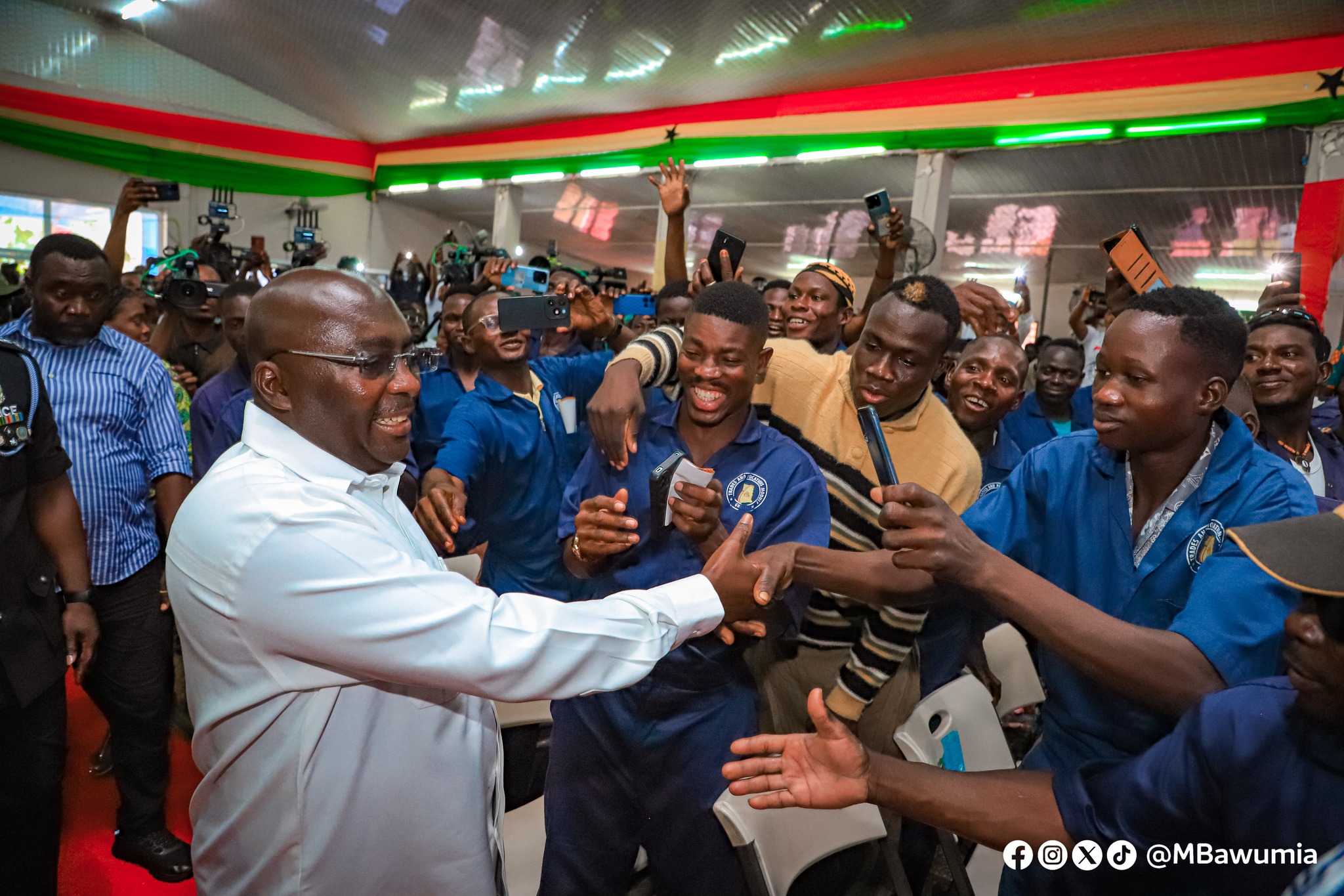 More Ghanaian youth to acquire employable skills – Dr. Bawumia declares as YEA trains 10,000 Ghanaian youth