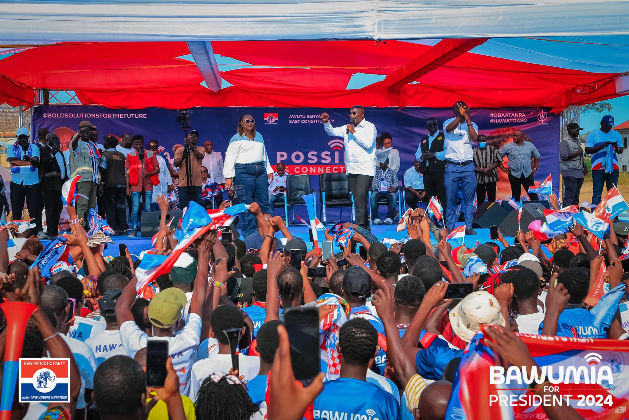 Vice President Bawumia commissions Regional Police Headquarters and tours the Awutu Senya East constituency