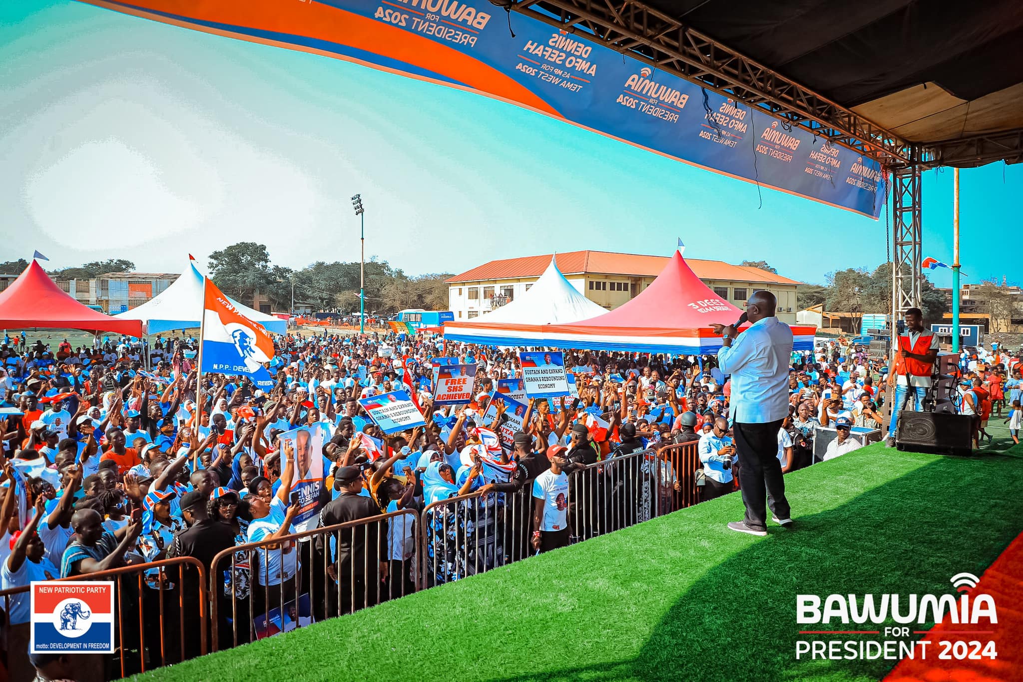 Vice President Bawumia engages constituents of Tema East, Tema West and Tema Central