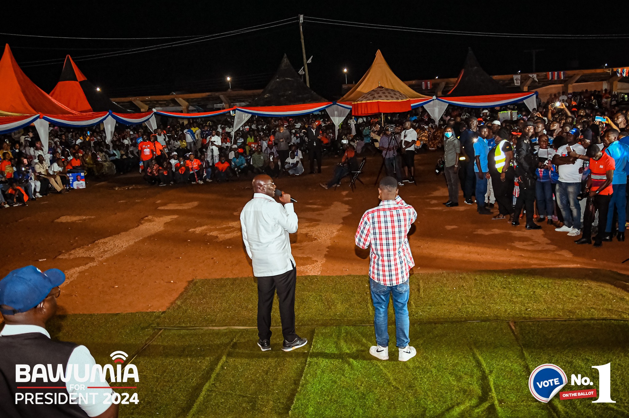 Vice President Bawumia engages constituents Banda, Tain and Wenchi