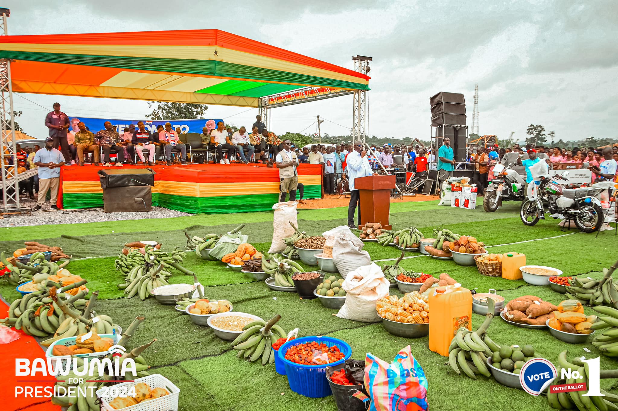 Vice President Bawumia tours the Odotobri, Manso Adubia and Manso Nkwanta constituencies